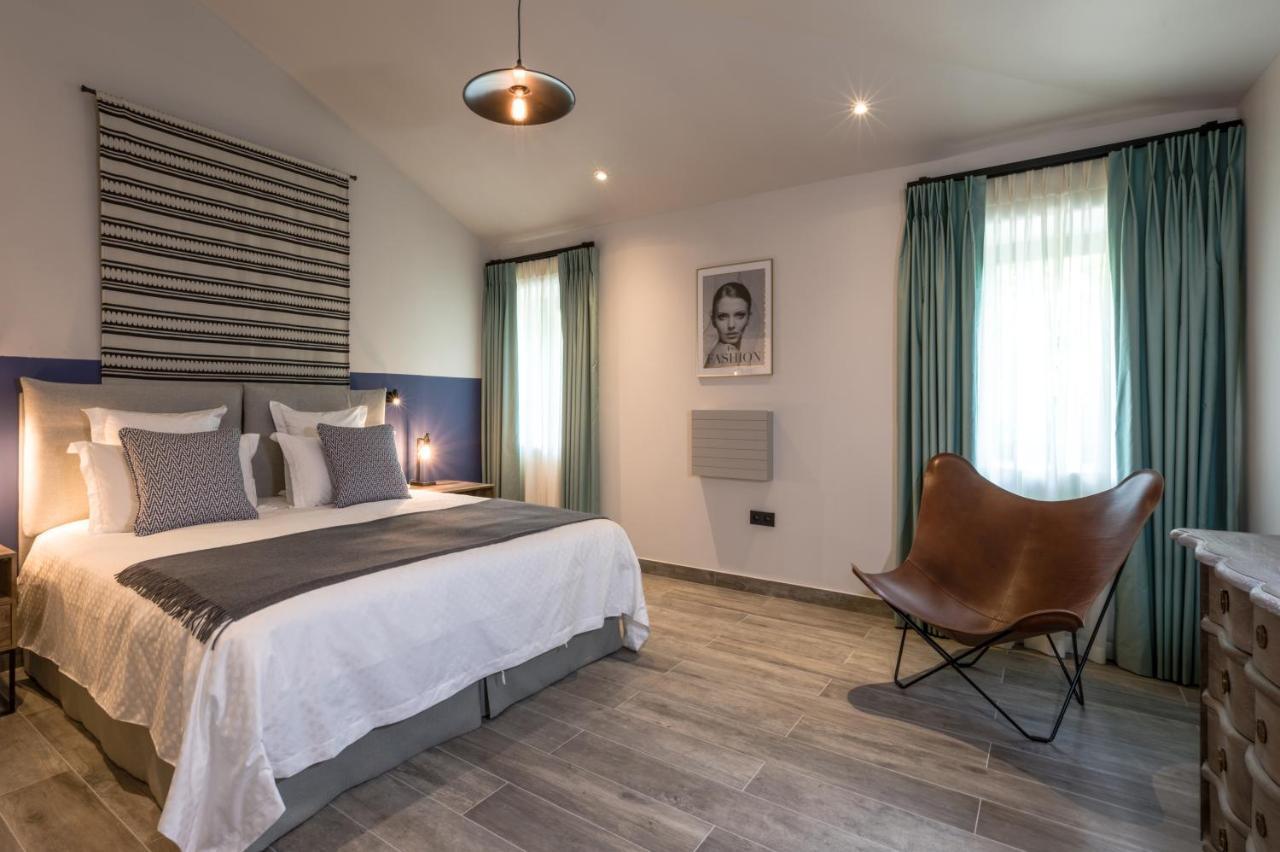 Mas du Brulat Hotel Le Castellet  Bagian luar foto
